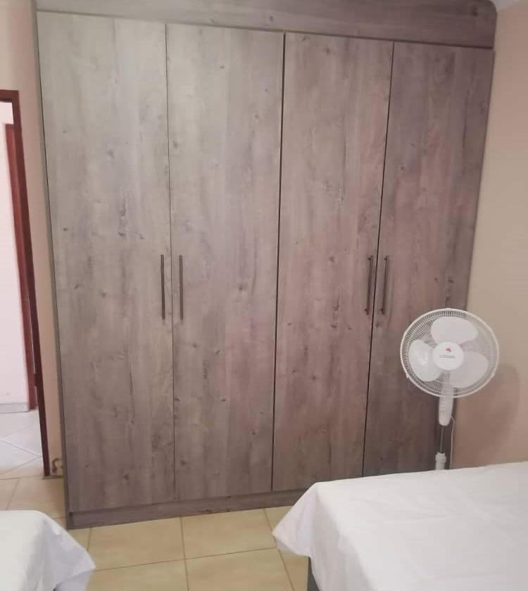 Jjp Self Catering - Three Bedroom House Lüderitz Exteriör bild